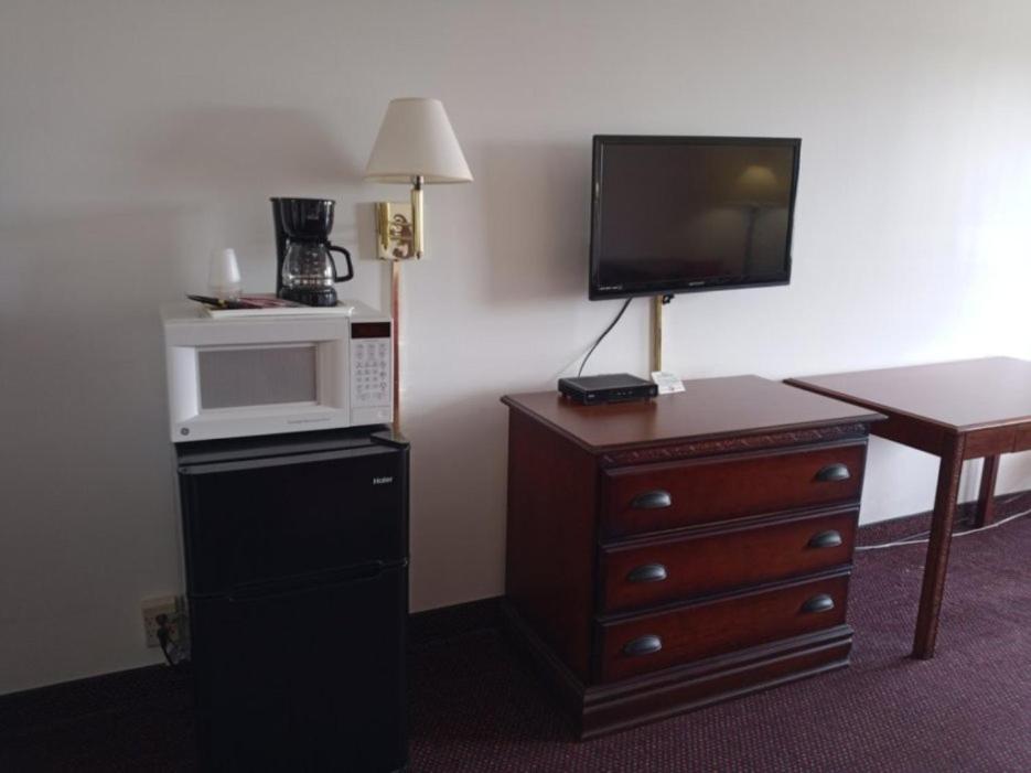 Hoosier Inn- Portland Esterno foto